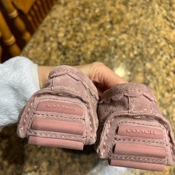COACH SHOES - Picture 5 of 12